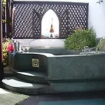 236 Hurumzi