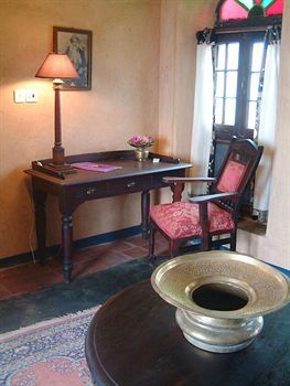 236 Hurumzi Hotel