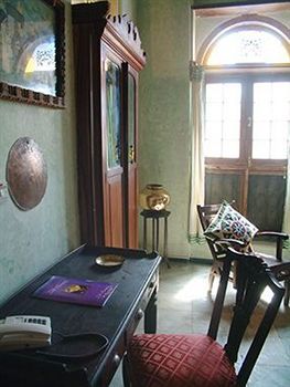 236 Hurumzi Hotel